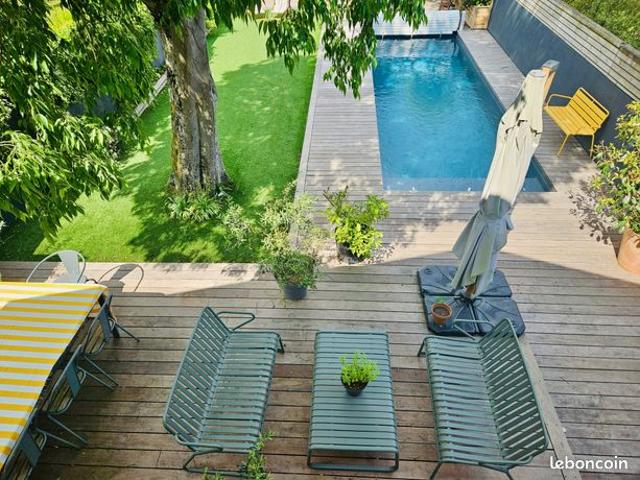 Maison 8 pièces 200 m²