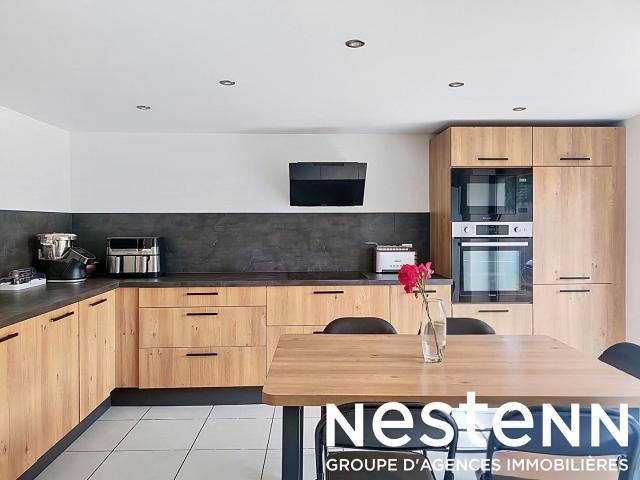 Maison 8 pièces 200 m²