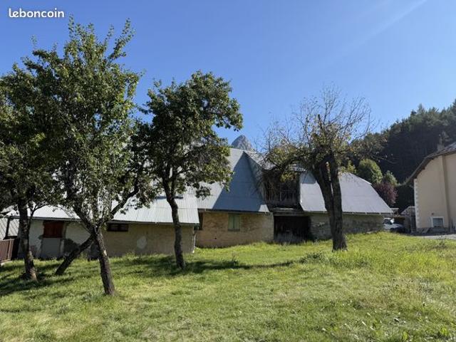 Maison 8 pièces 200 m²
