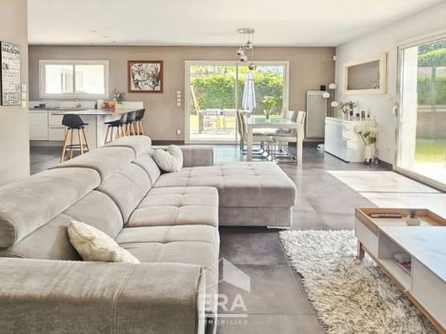 Maison 8 pièces 200 m²
