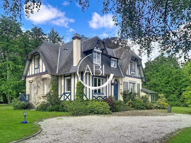 Maison 8 pièces 200 m²