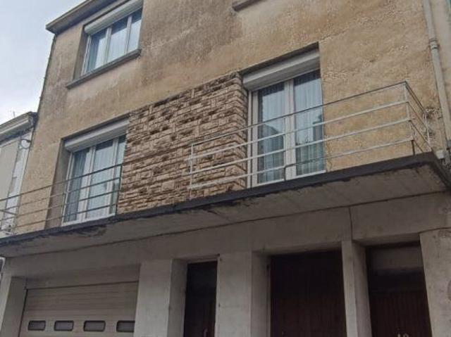 Maison 8 pièces 200 m²