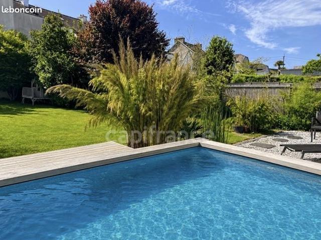 Maison 8 pièces 200 m²