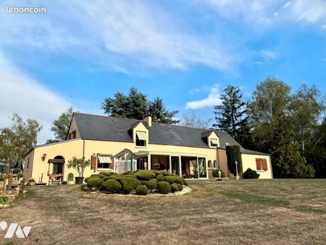 Maison 8 pièces 200 m²