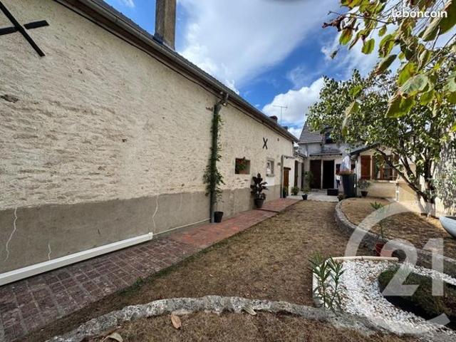 Maison 8 pièces 200 m²
