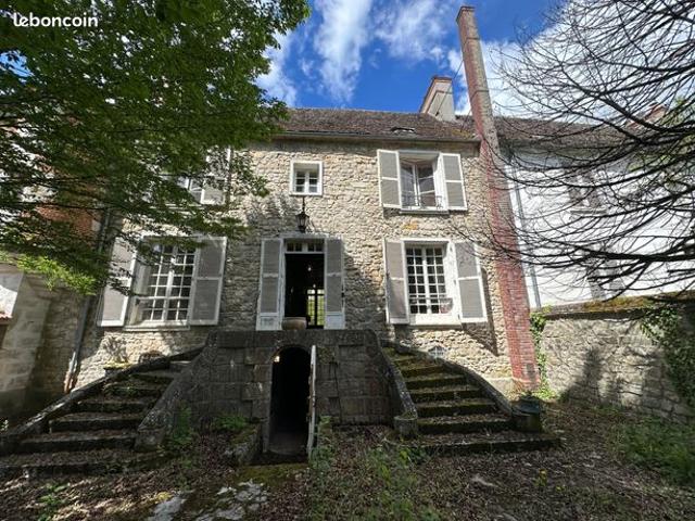 Maison 8 pièces 200 m²