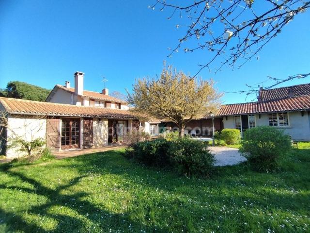 Maison 8 pièces 200 m²