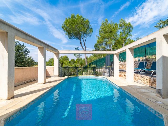 Maison 8 pièces 200 m²