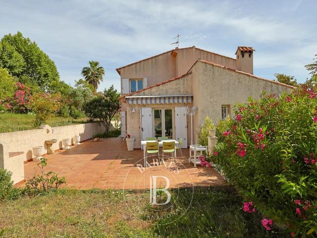 Maison 8 pièces 200 m²