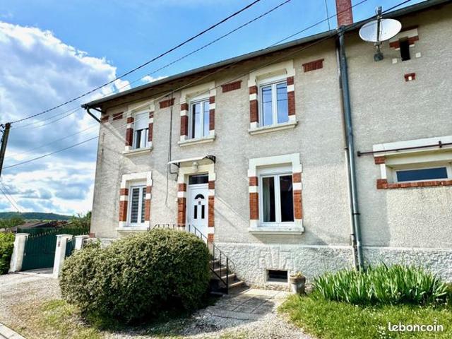 Maison 8 pièces 200 m²