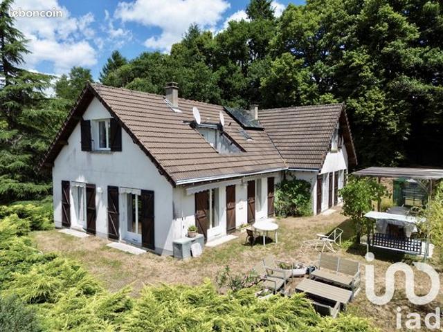 Maison 8 pièces 200 m²
