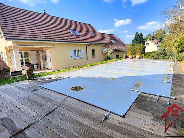 Maison 8 pièces 200 m²