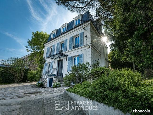 Maison 8 pièces 200 m²