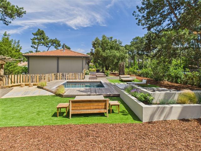 Maison 8 pièces 200 m²