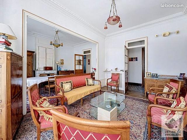 Maison 8 pièces 200 m²