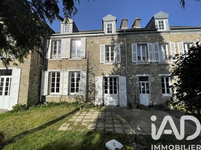Maison 8 pièces 200 m²