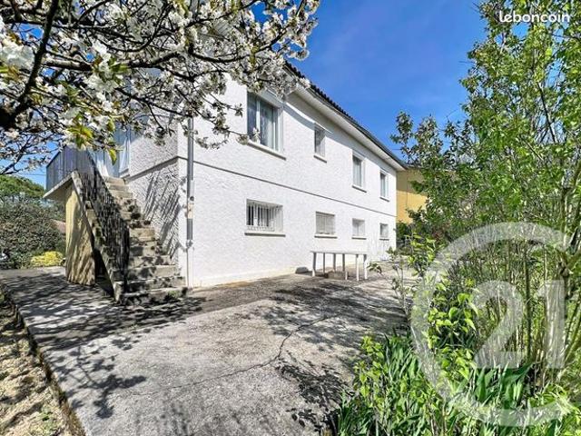 Maison 8 pièces 200 m²