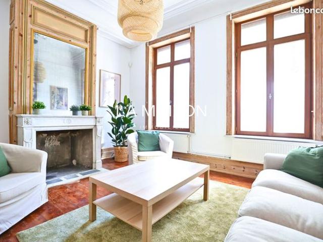 Maison 8 pièces 200 m²