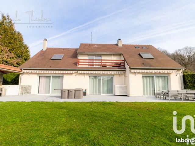 Maison 8 pièces 200 m²