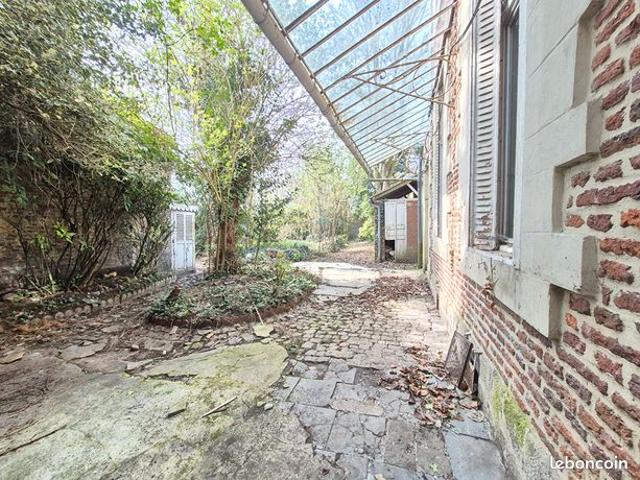 Maison 8 pièces 200 m²