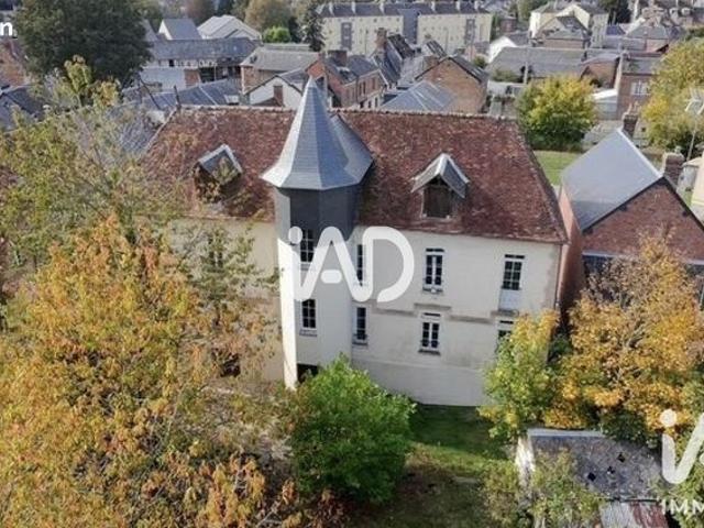 Maison 8 pièces 201 m²