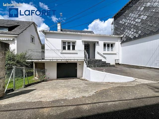 Maison 8 pièces 201 m²