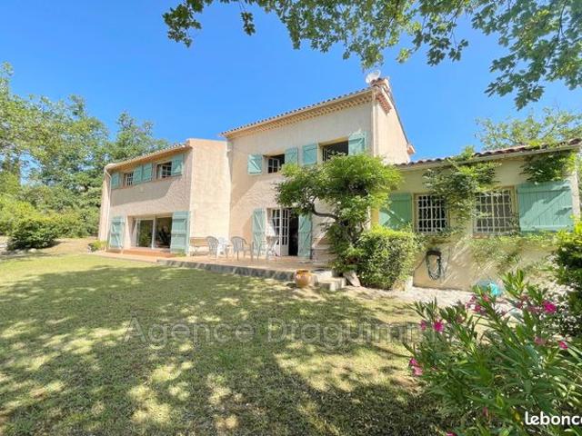 Maison 8 pièces 201 m²
