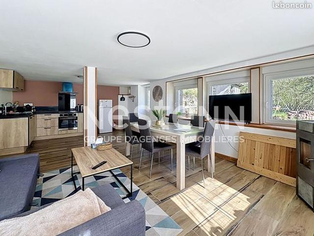 Maison 8 pièces 201 m²