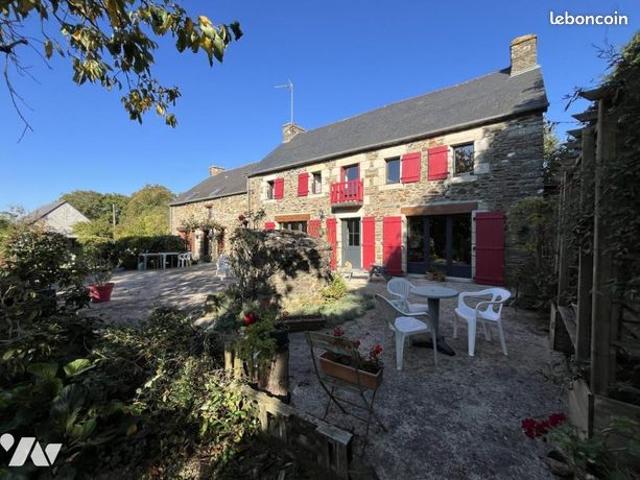 Maison 8 pièces 201 m²