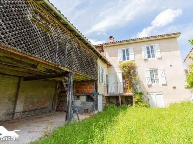 Maison 8 pièces 201 m²