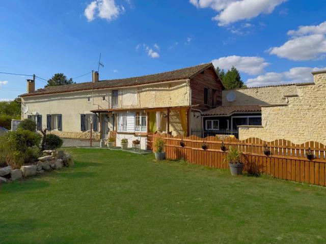 Maison 8 pièces 201 m²