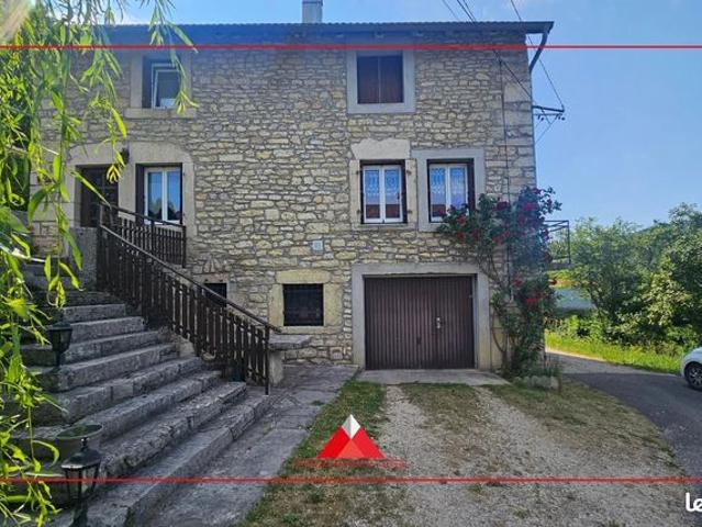 Maison 8 pièces 201 m²
