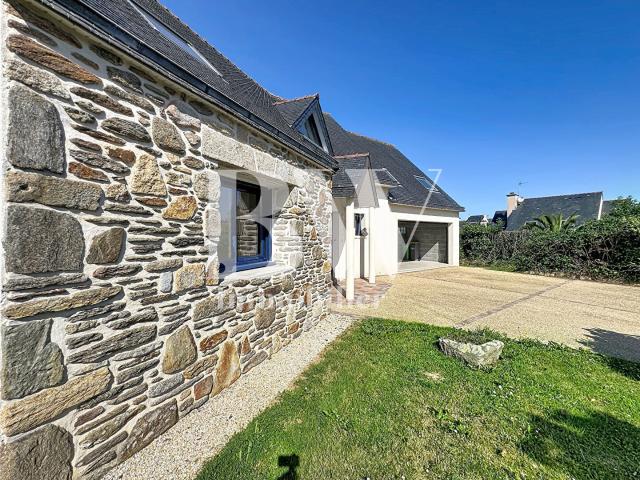 Maison 8 pièces 201 m²