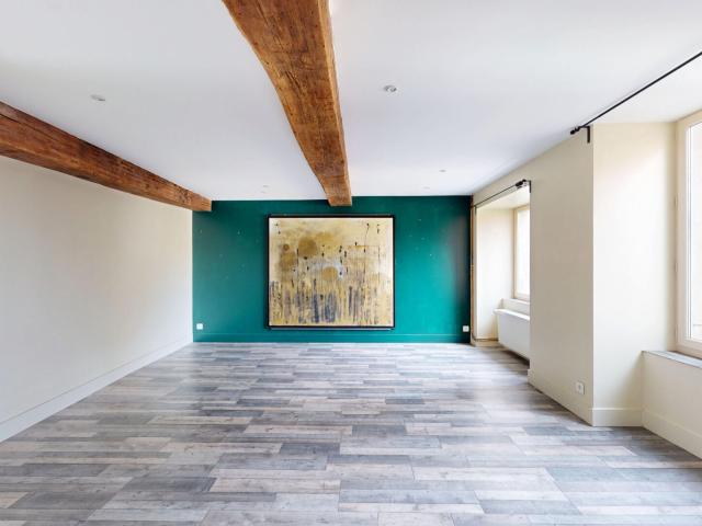 Maison 8 pièces 201 m²