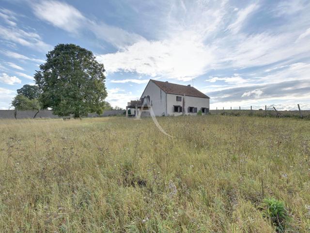 Maison 8 pièces 201 m²