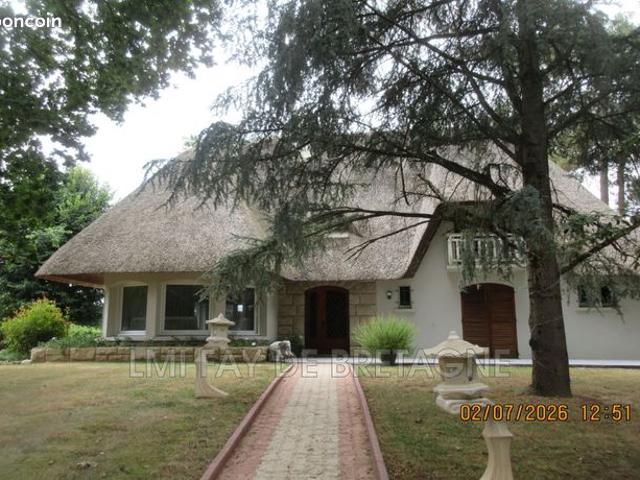 Maison 8 pièces 202 m²