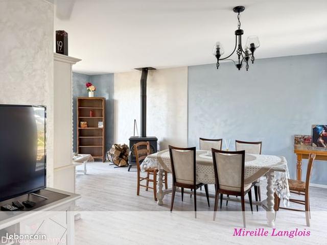 Maison 8 pièces 202 m²