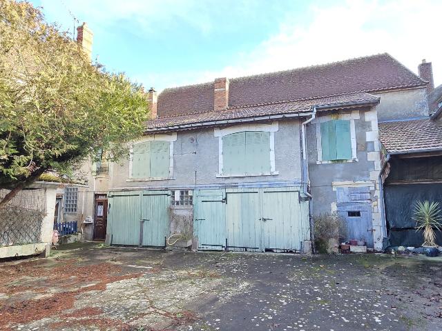Maison 8 pièces 202 m²
