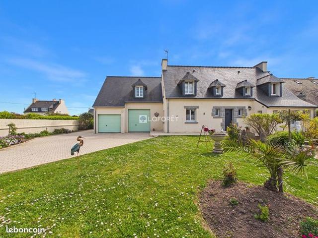 Maison 8 pièces 202 m²