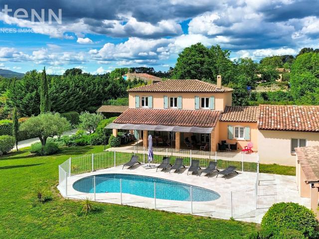 Maison 8 pièces 202 m²