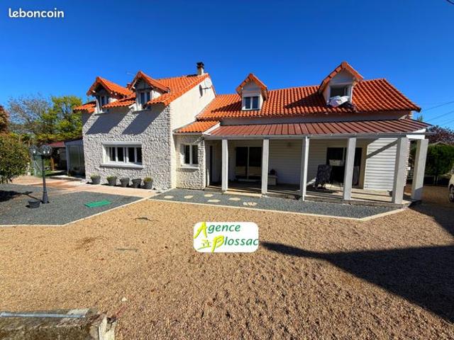 Maison 8 pièces 202 m²