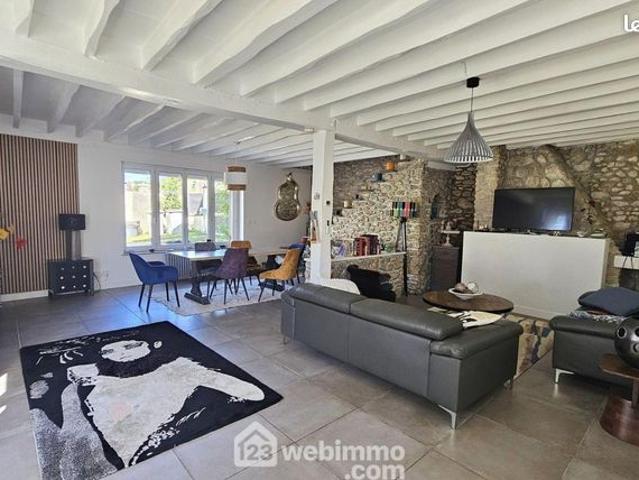 Maison 8 pièces 202 m²