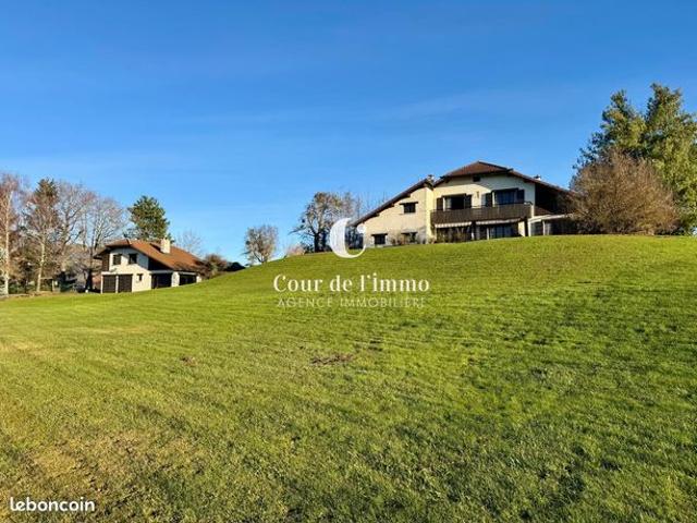 Maison 8 pièces 202 m²
