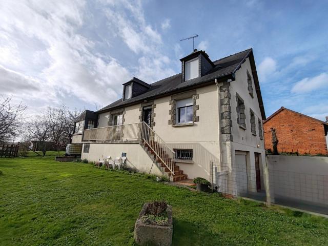 Maison 8 pièces 202 m²