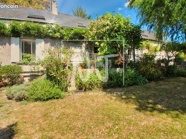 Maison 8 pièces 202 m²