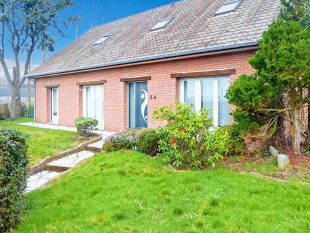 Maison 8 pièces 202 m²