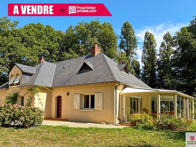 Maison 8 pièces 203 m²