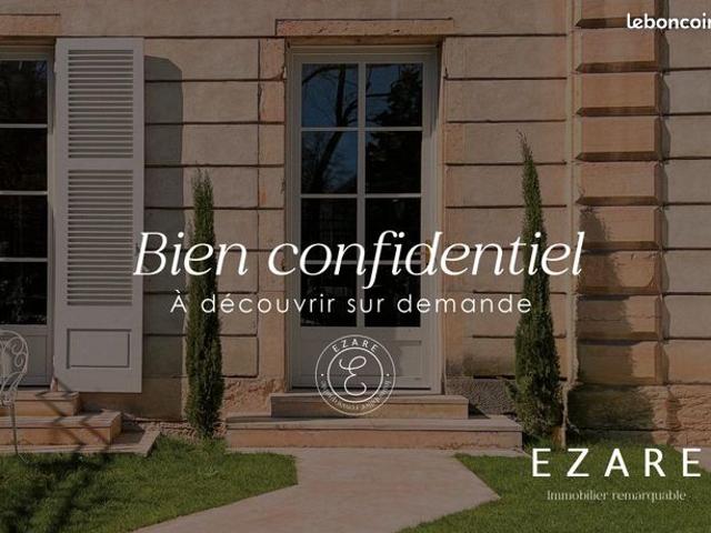 Maison 8 pièces 203 m²