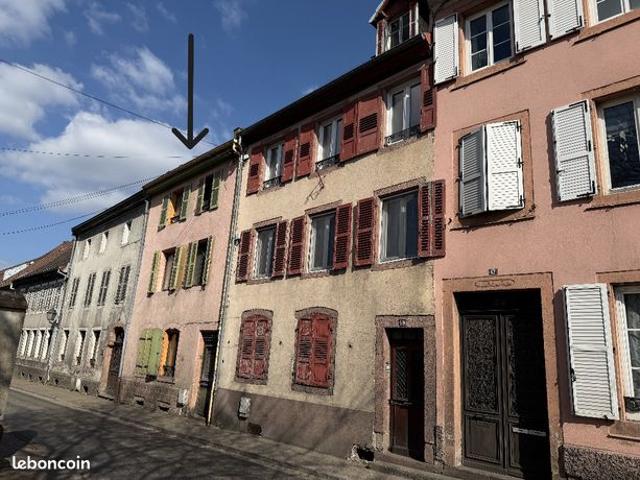 Maison 8 pièces 203 m²