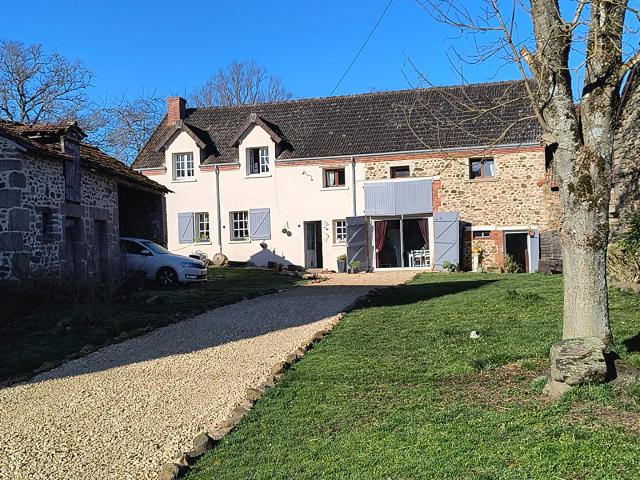 Maison 8 pièces 203 m²